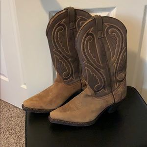 Laredo Cowgirl Boots w/ Heel